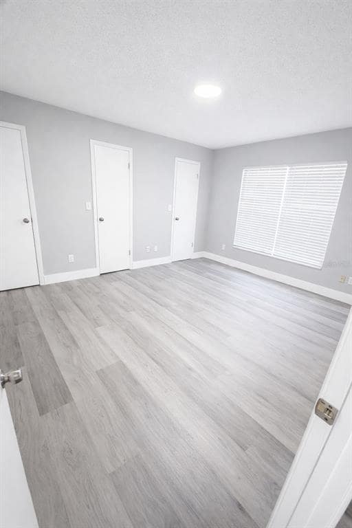 Building Photo - 8273 Cascade Oaks Dr