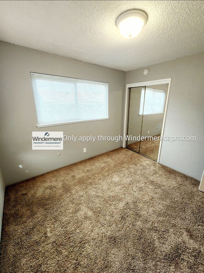 Building Photo - Citrus Heights Gem Available Now!