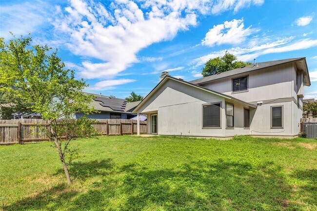 Building Photo - 12312 Yarmont Way