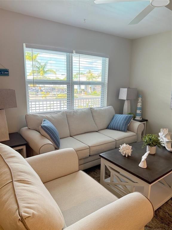 Building Photo - 4658 Bougainvilla Dr
