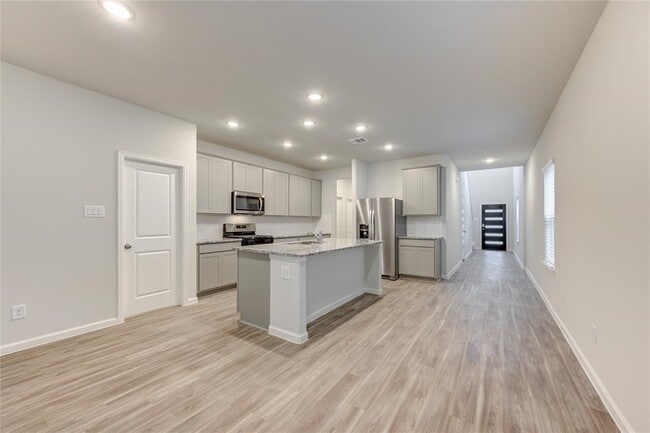 Building Photo - 94 Valiant Ridge Trail