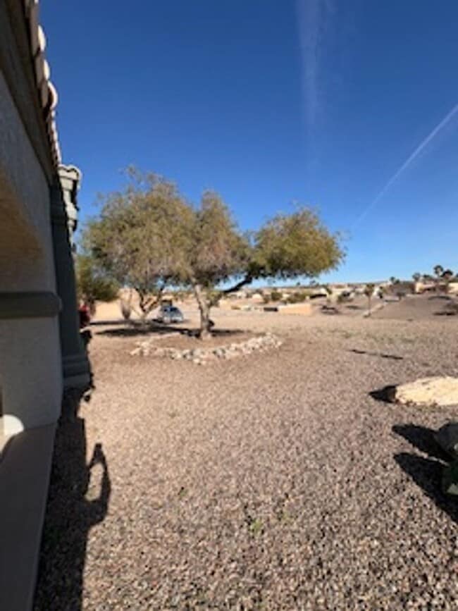 Building Photo - 3 BEDROOM 2 BATH 2 CAR GARAGE w/ Detached 2 room Shop - LONG TERM RENTAL in LHC!!