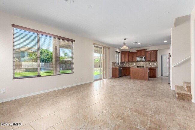Building Photo - 5227 W Bent Tree Dr