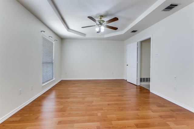 Building Photo - 1543 Knollview Ln
