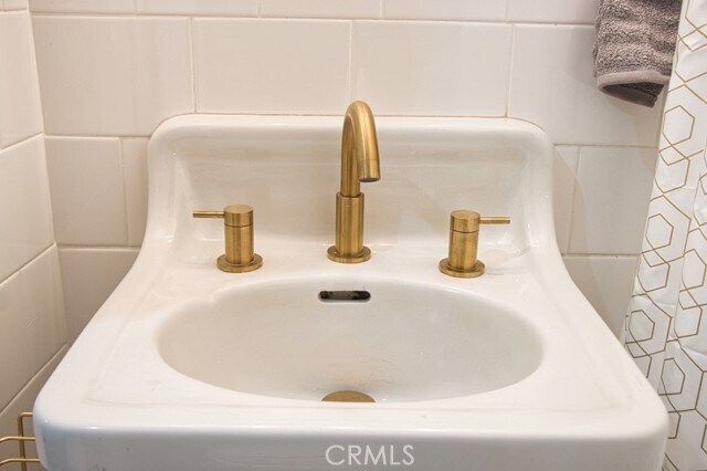 Building Photo - 315 W 3rd St