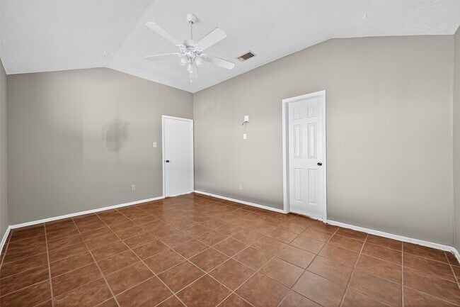 Building Photo - 4726 Hickorygate Dr