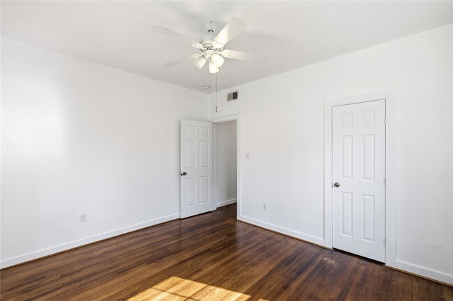 Building Photo - 2218 Arbor St