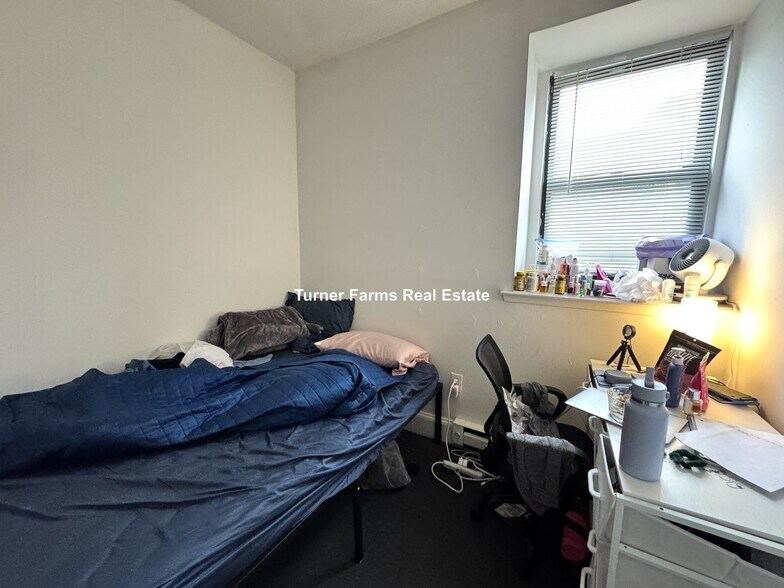 Building Photo - 774 Columbus Ave