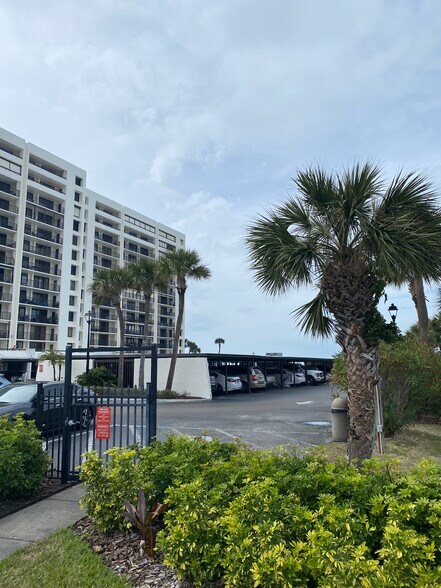 Building Photo - 1460 Gulf Blvd