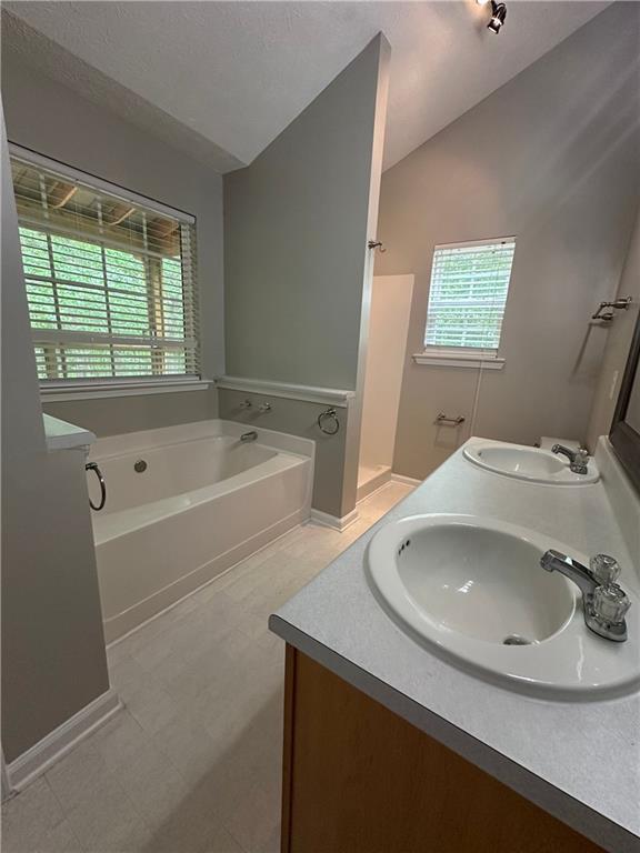 Building Photo - 1080 Hunters Crossing Ln