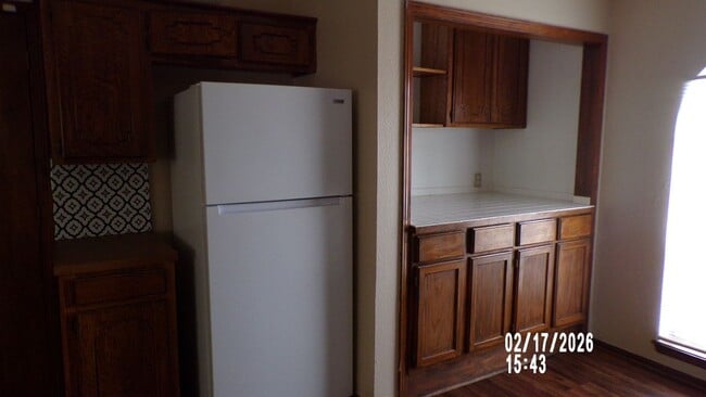 Building Photo - Lee West Estates, close to Hospital, shopping and restaurants