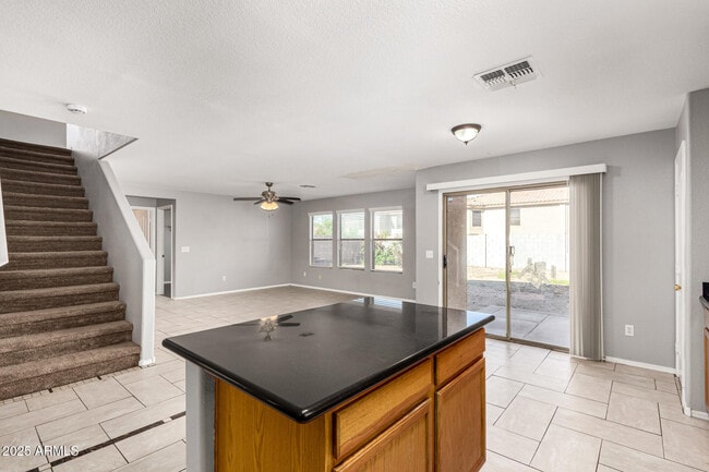 Building Photo - 2874 W Mineral Butte Dr