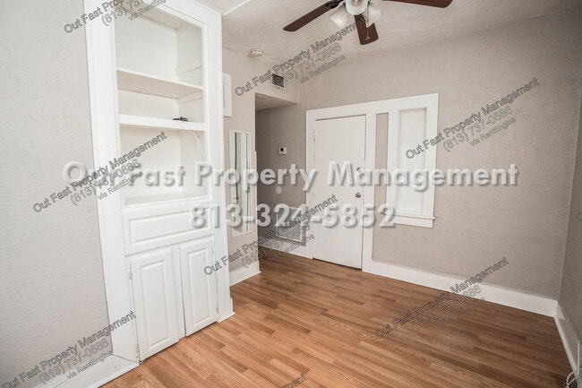 Building Photo - 549 2nd St N