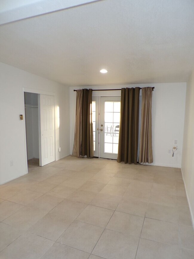 Building Photo - 6289 Smoketree Ave