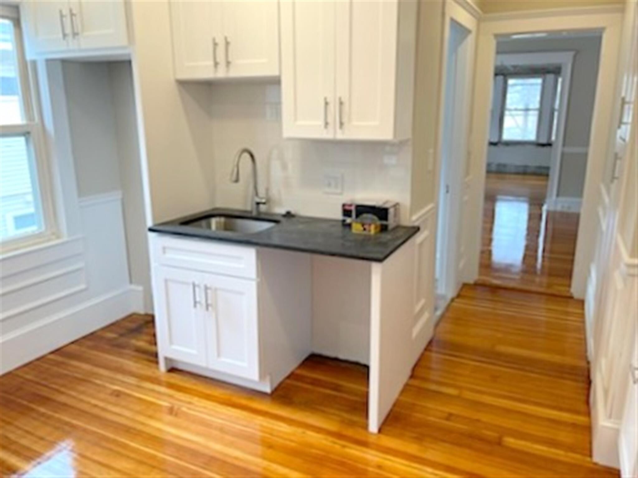 Building Photo - 35 Trowbridge St