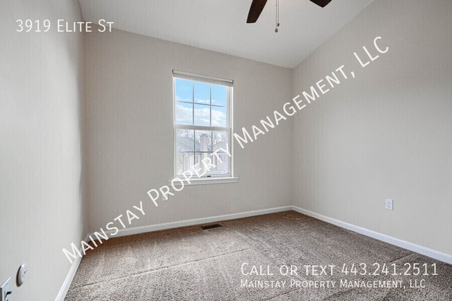 Building Photo - 3919 Elite St