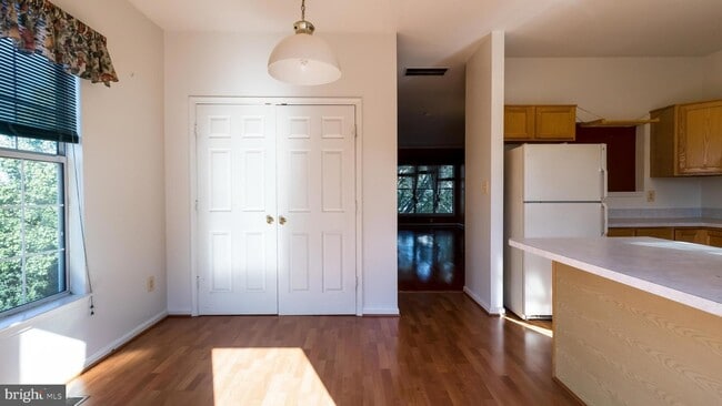 Building Photo - 45416 Baggett Terrace