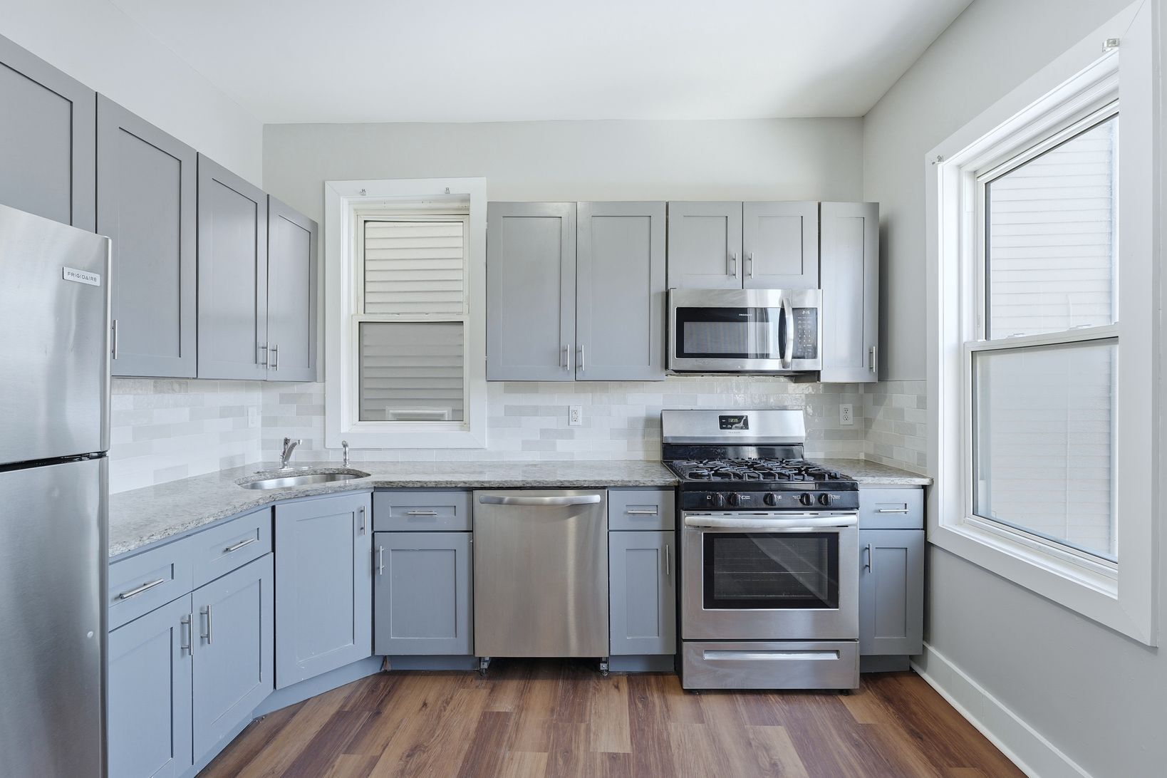 Building Photo - 913 S 18th St