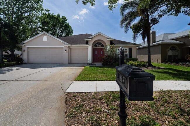 Building Photo - 10333 Abbotsford Dr