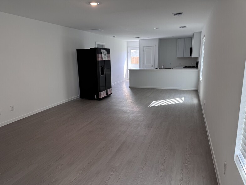 Living Room - 1355 Wedgeleaf Ln