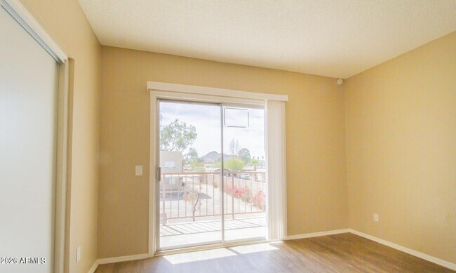 Building Photo - 2802 E Monte Cristo Ave