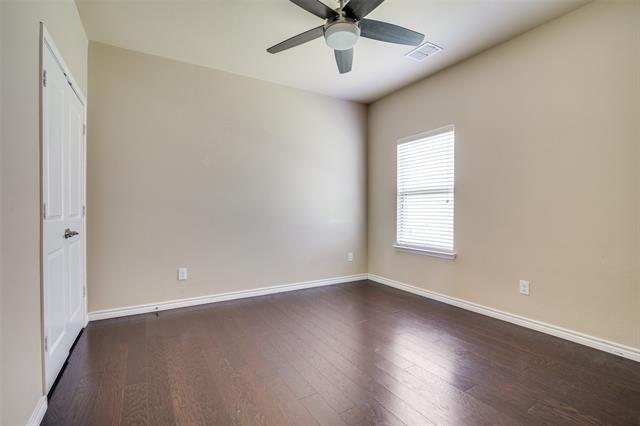 Building Photo - 2520 Sabine Cir