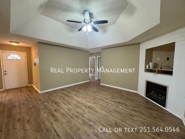 Building Photo - 2654 Jan Dr