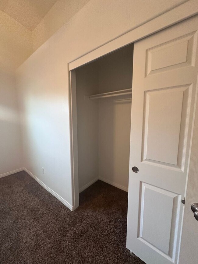 Building Photo - 509 Chapultepec Ave