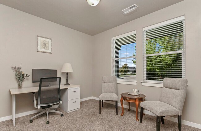 Building Photo - 3 - Bedroom Meridian home on corner lot!!