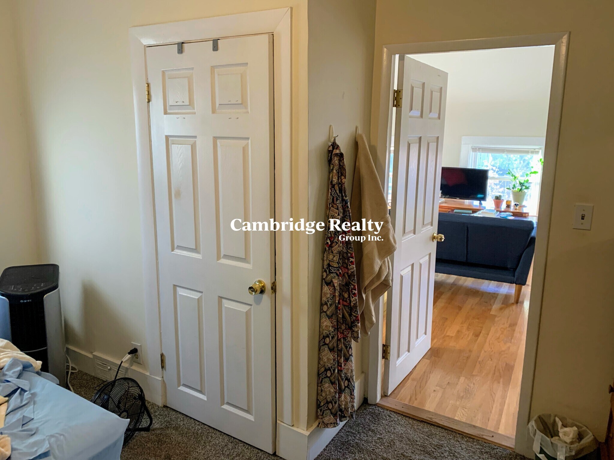 Building Photo - 70 Craigie St