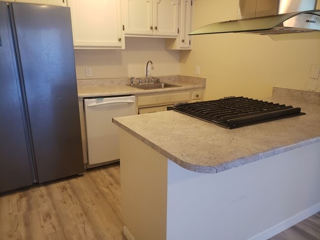 Building Photo - Olympic