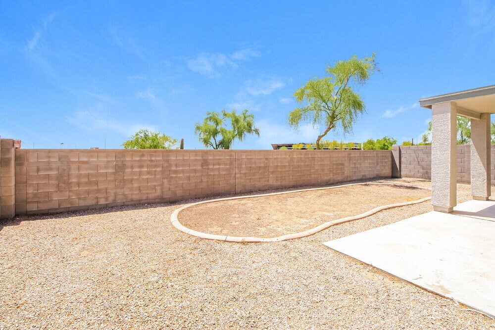 Building Photo - 40339 W Helen Ct