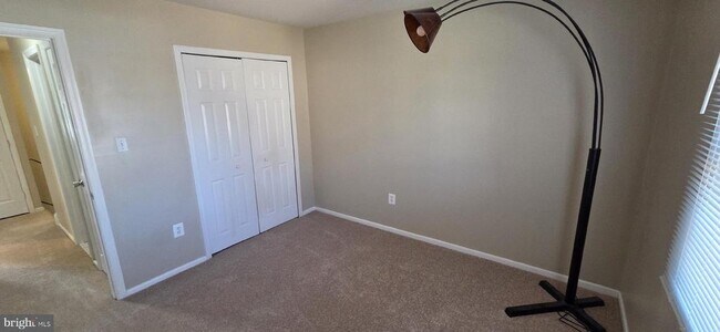 Building Photo - 12735 Lighthouse Ln