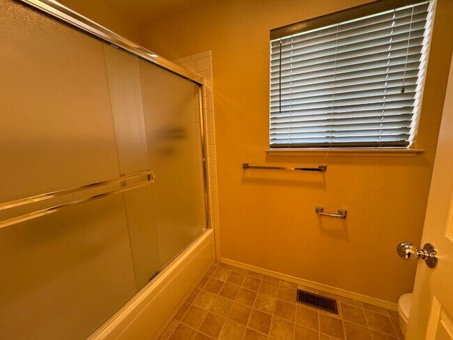Building Photo - Charming 4-Bedroom Family Home with Hidden...