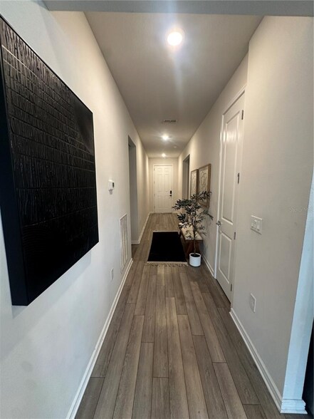 Building Photo - 36887 Highland Mdws Ct