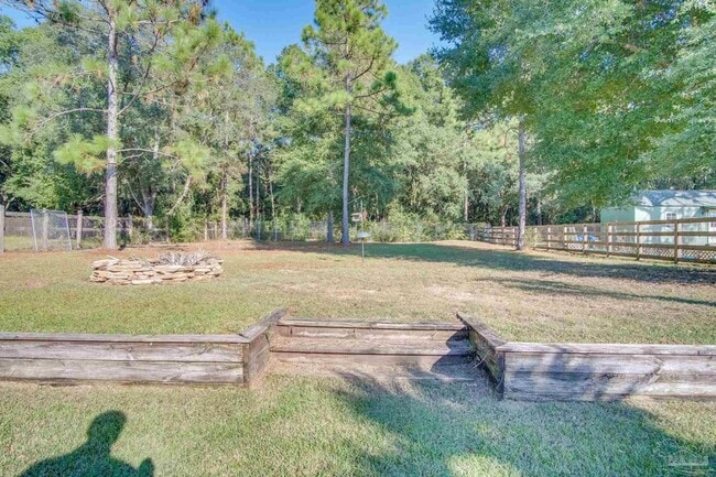 Building Photo - 4668 Red Oak Dr