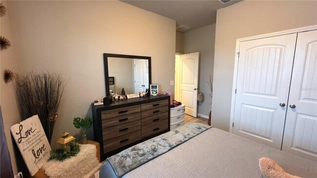 Building Photo - 358 Hibiscus Dr