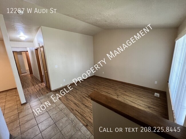 Primary Photo - 12287 W Audi St