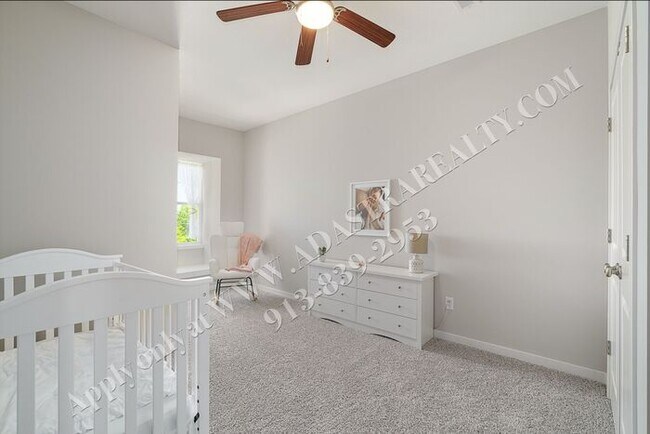 Building Photo - Brand New!! Townhome 3 Bed 2.5 Bath in Olathe-Available in JULY!!