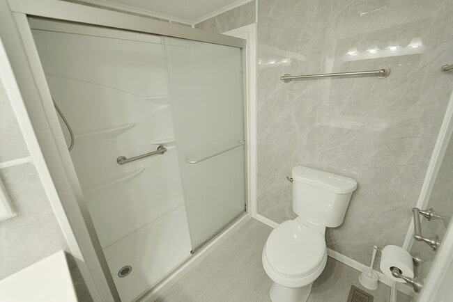 Building Photo - 8520 SW 18th Ct