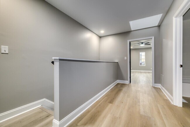 Building Photo - 1703 Edmondson Ave