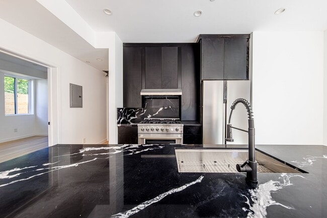 Building Photo - 1954 Purdue Ave