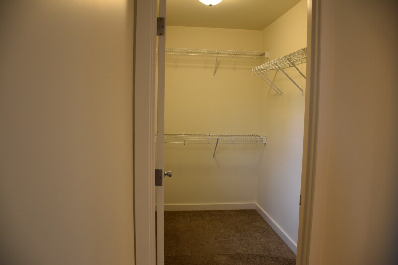 Building Photo - 8372 Wabash Ave S