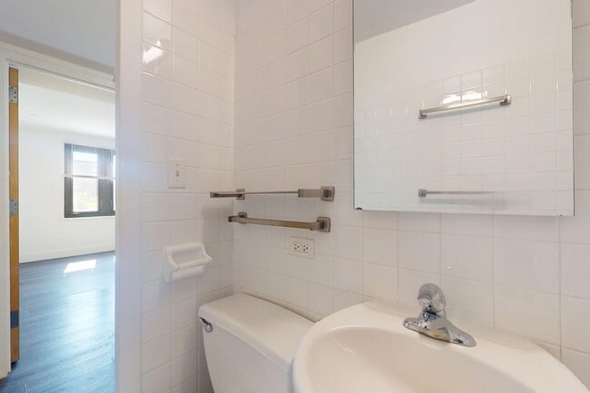 Floorplan - 1400 E. 57th Street