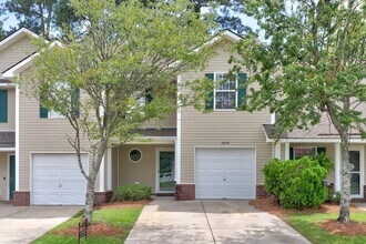 Building Photo - Townhome in Villages at Towne Park
