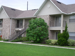 Primary Photo - DeBary Villas Apartments