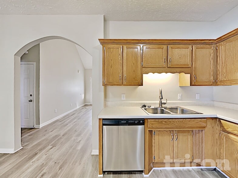 Building Photo - 407 Barking Dr
