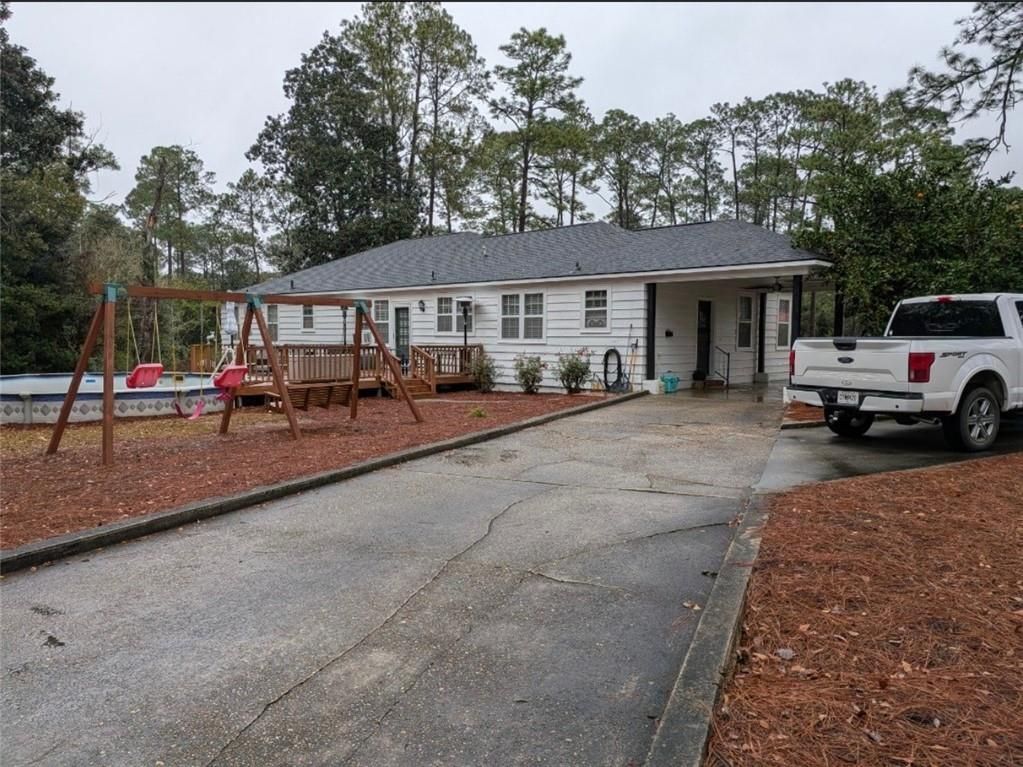 Building Photo - 220 Dixie Dr