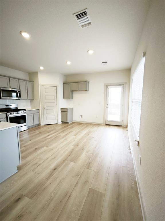 Building Photo - 10705 Meris Ln