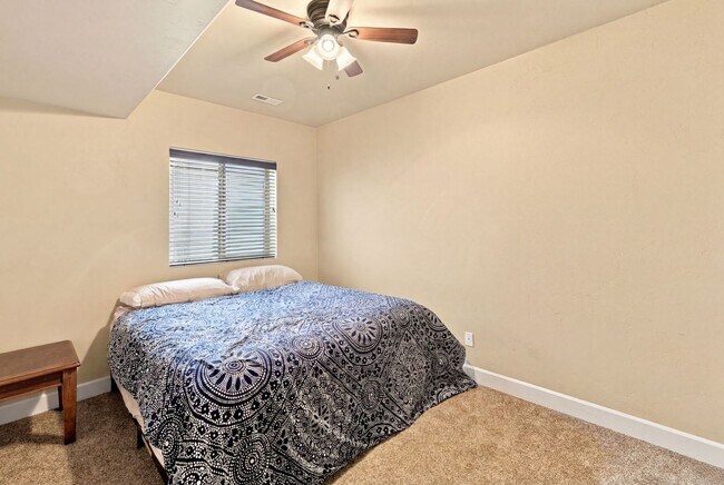 Building Photo - 12441 Woodruff Dr